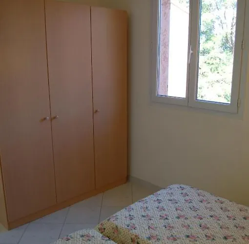 Aparthotel Cala Di Sole Algajola (Corsica)