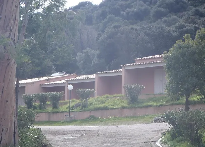 卡拉狄索勒酒店 * 阿尔加约拉